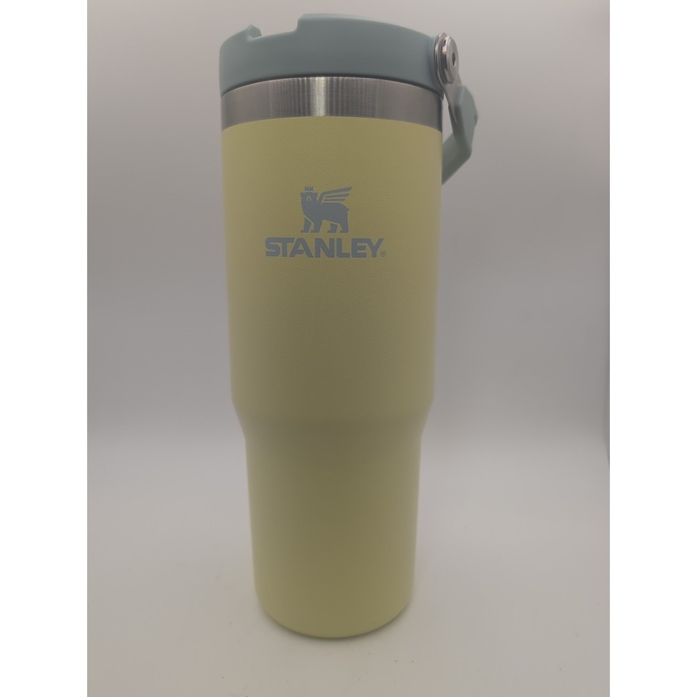 Stanley The Ice Flow 30-Ounce Flip Straw Tumbler in Pomelo Size 30 Oz